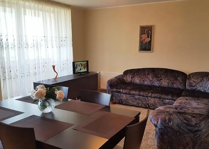 Cozy In With Panorama View شقة